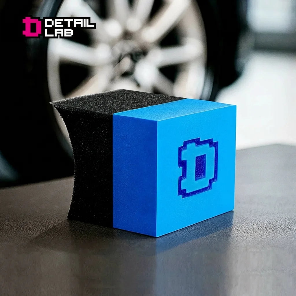 Detail Lab Contoured Tire Dressing Applicator Sponge