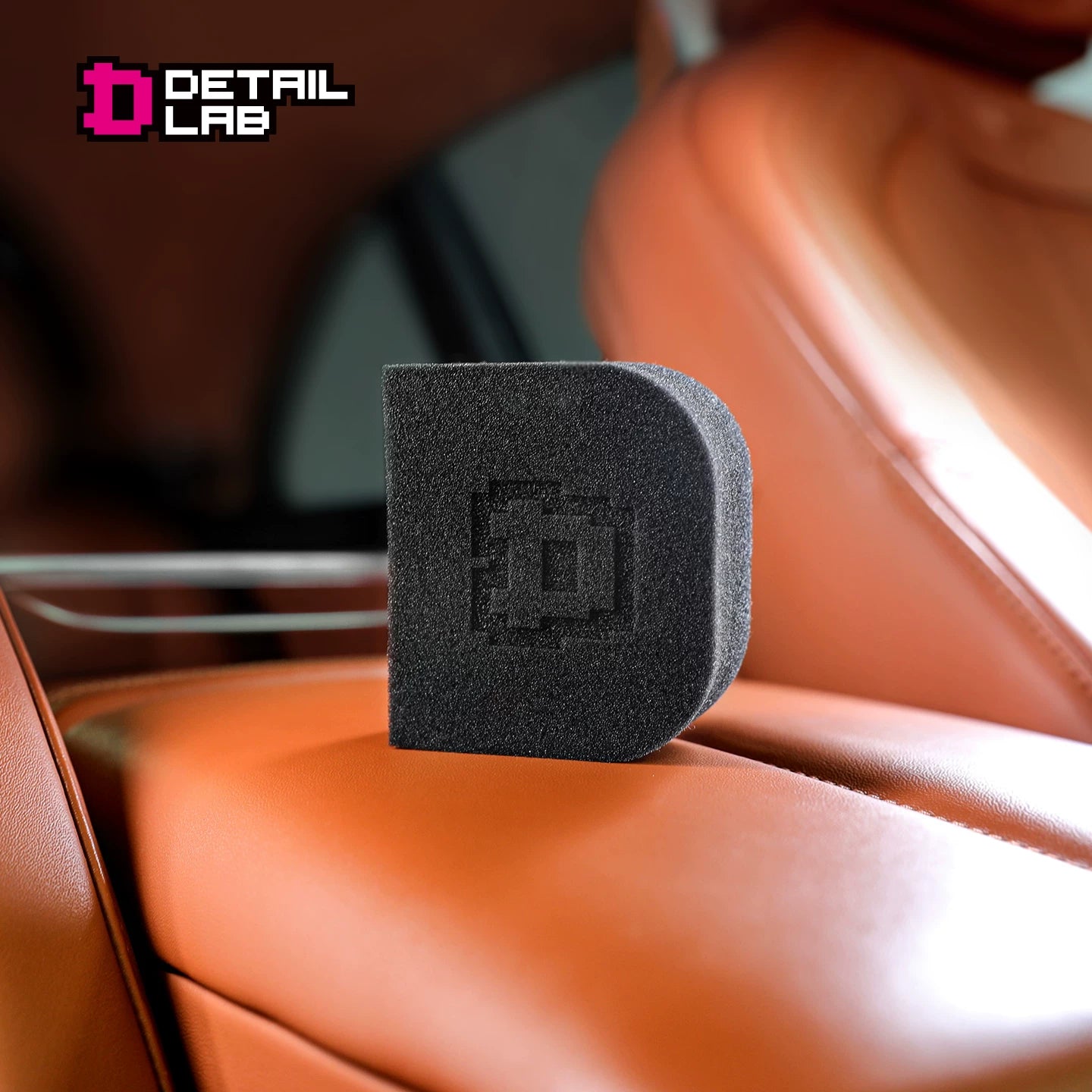 Detail Lab Interior Dressing Applicator Sponge, Leather & Trim Pad (view 2)